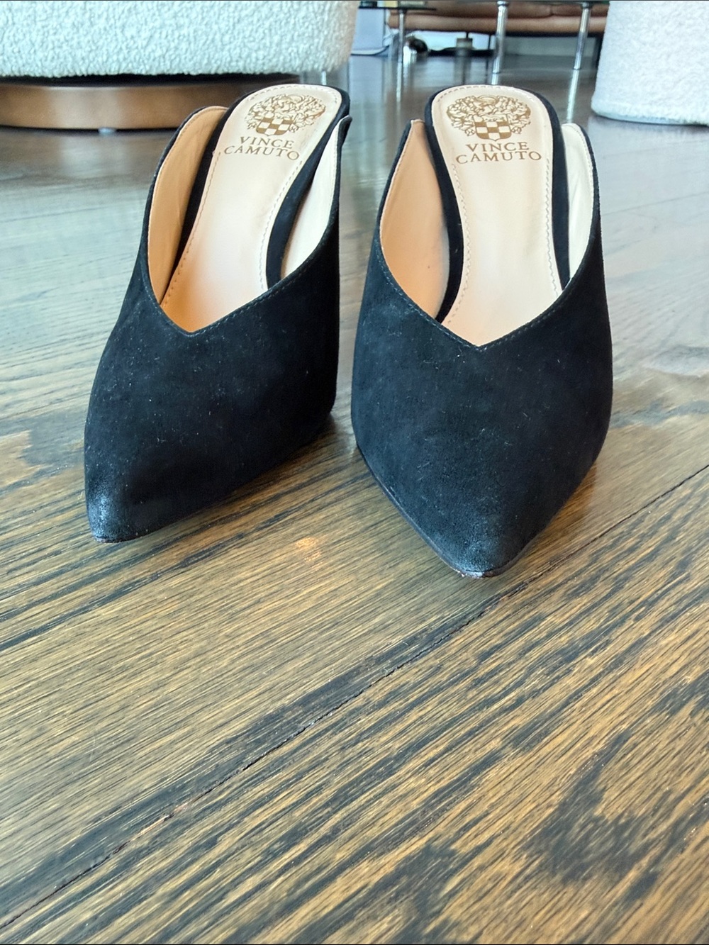 Vince Camuto Berodie Black Suede Pointed-Toe Slip-On Mules size 7 EUC - Picture 15 of 16